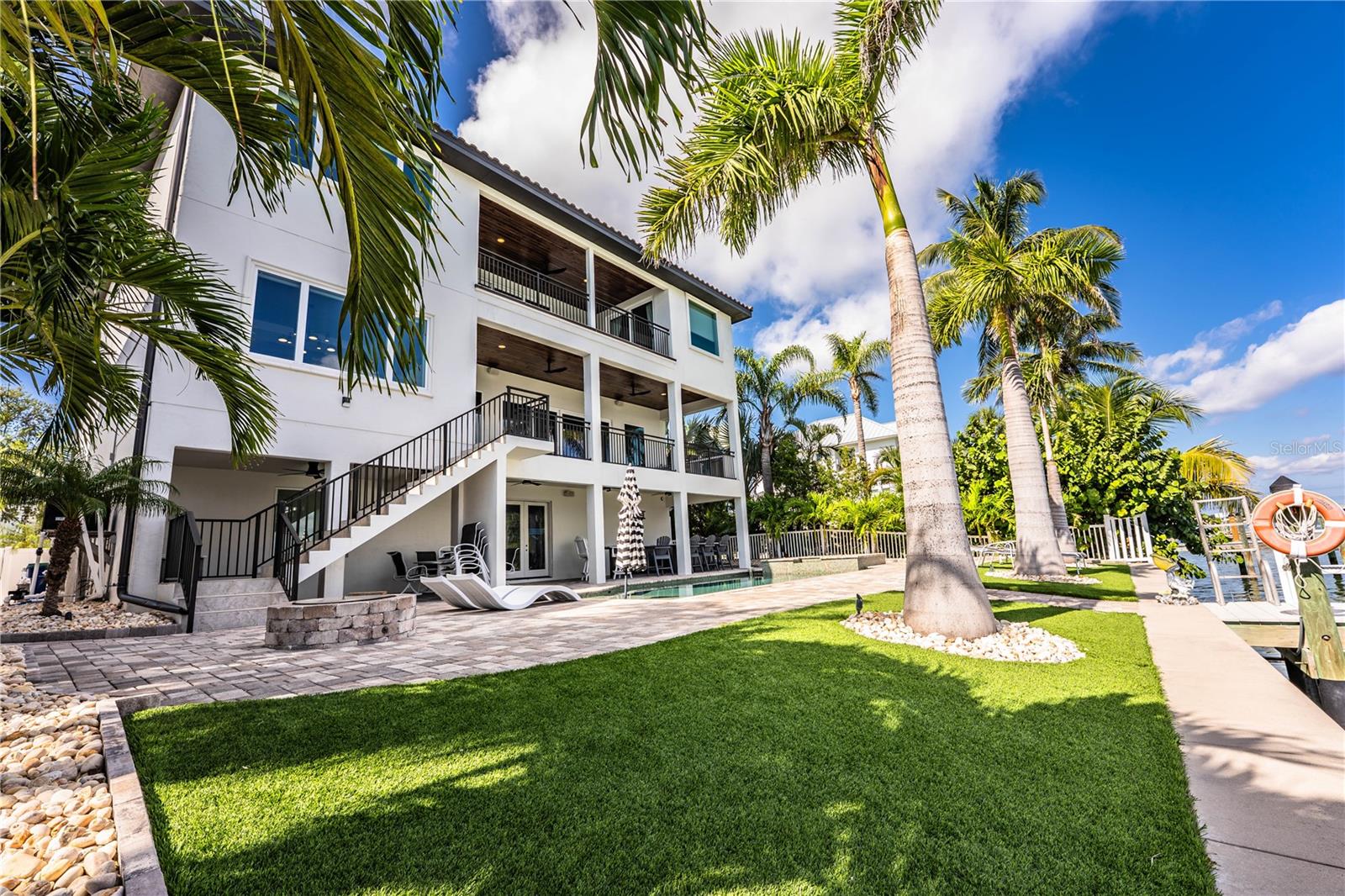 5845 BAHIA WAY S. WAY W