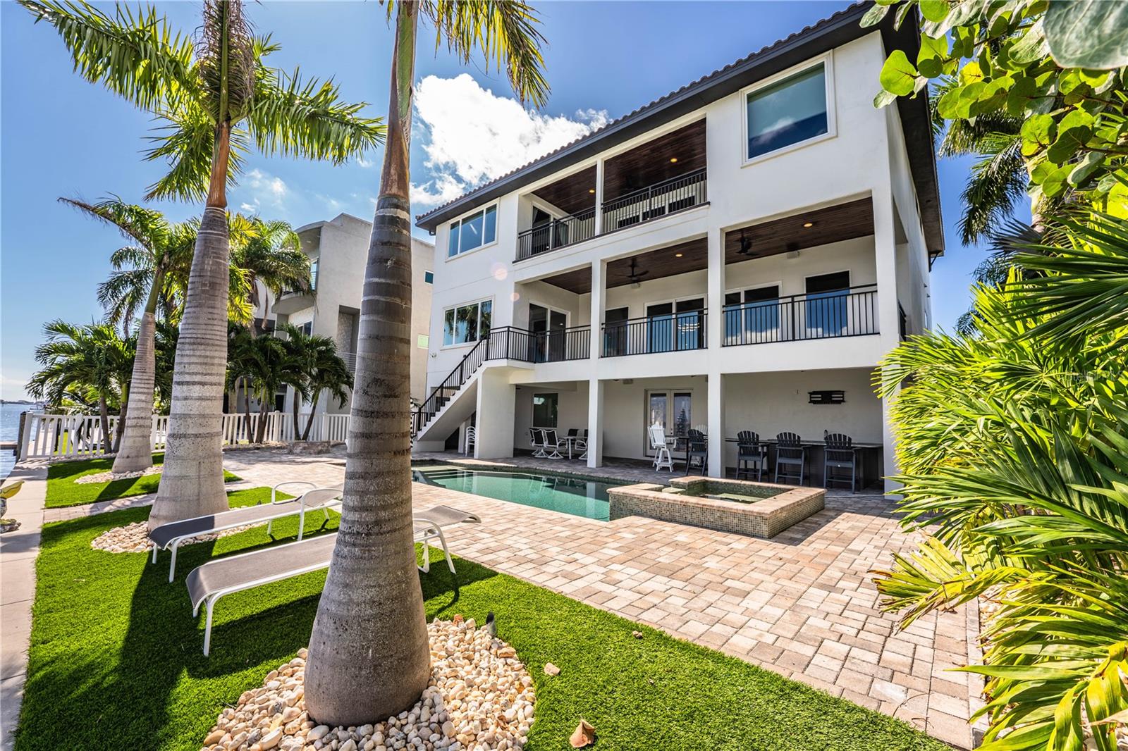 5845 BAHIA WAY S. WAY W