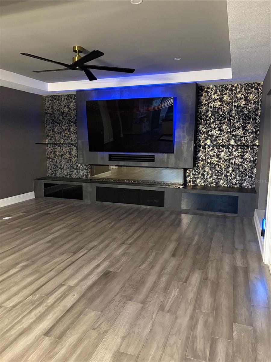 BAHIA SHORES 6TH ADD LOT 9 - Residential