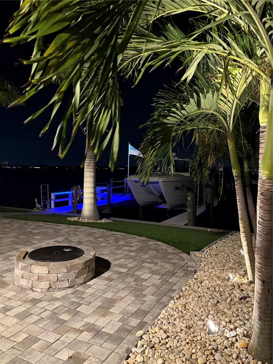 BAHIA SHORES 6TH ADD LOT 9 - Residential