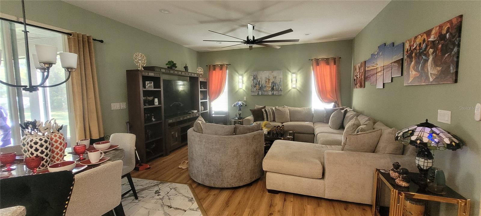 KINGSLAND COUNTRY ESTATE - Residential