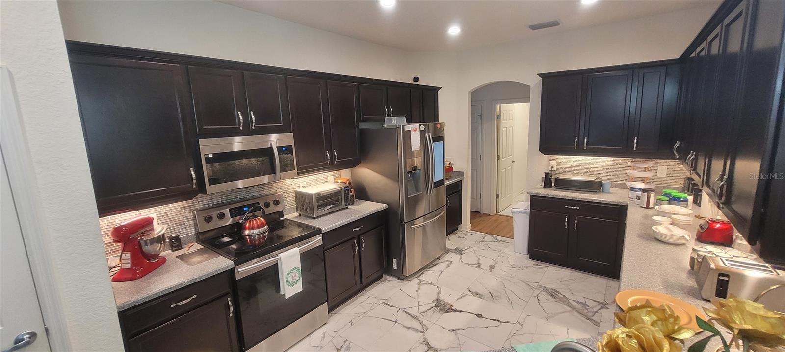 KINGSLAND COUNTRY ESTATE - Residential