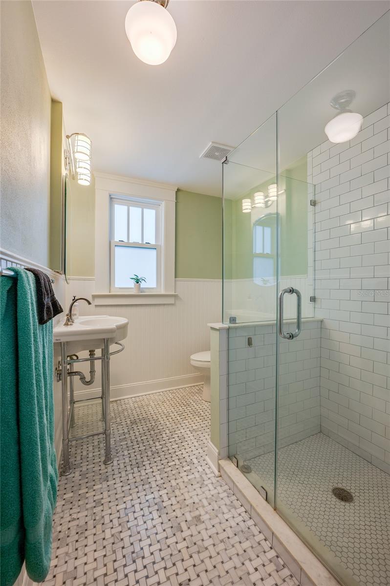 EAST DAYTONA - Residential