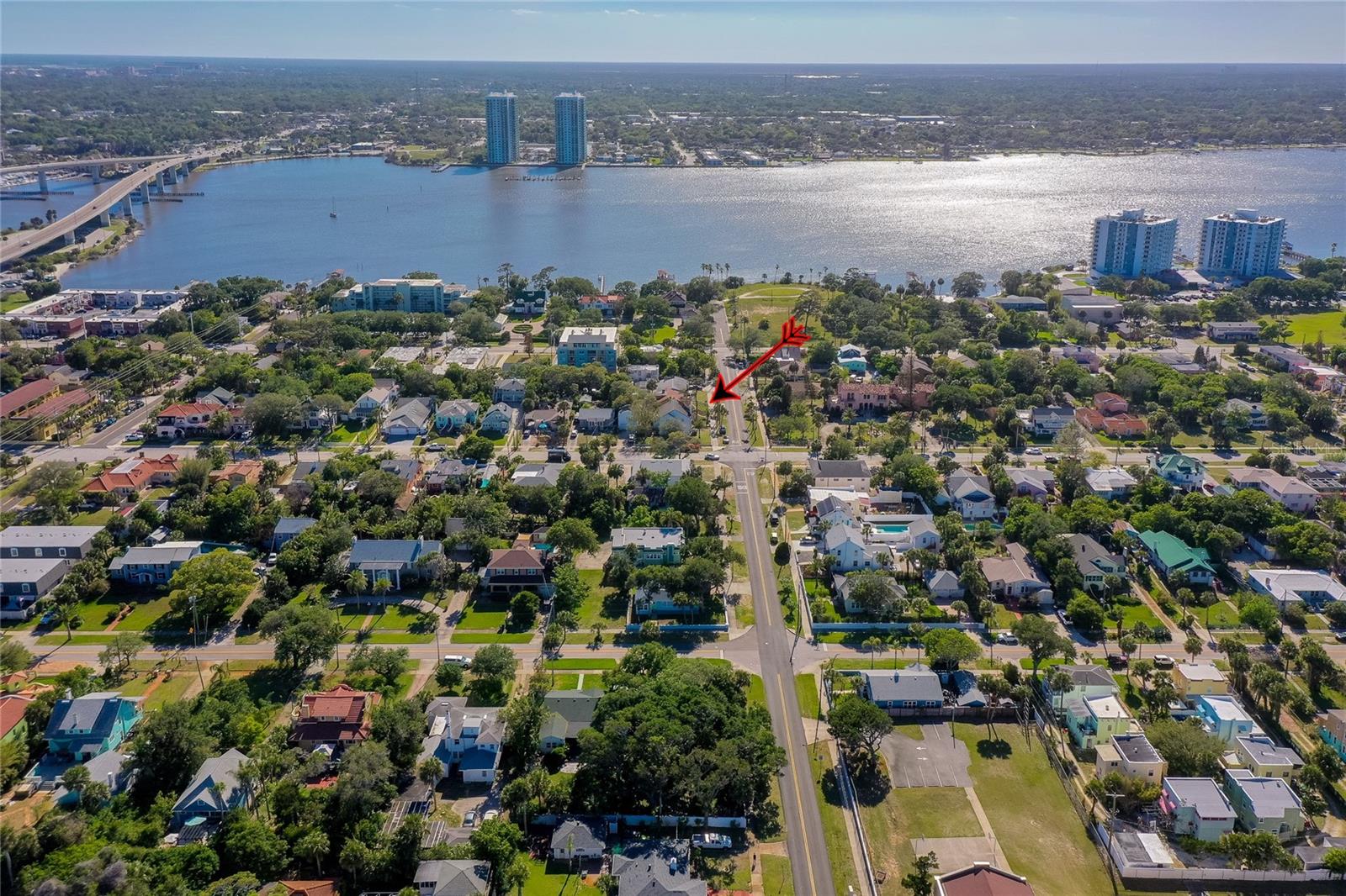 EAST DAYTONA - Residential