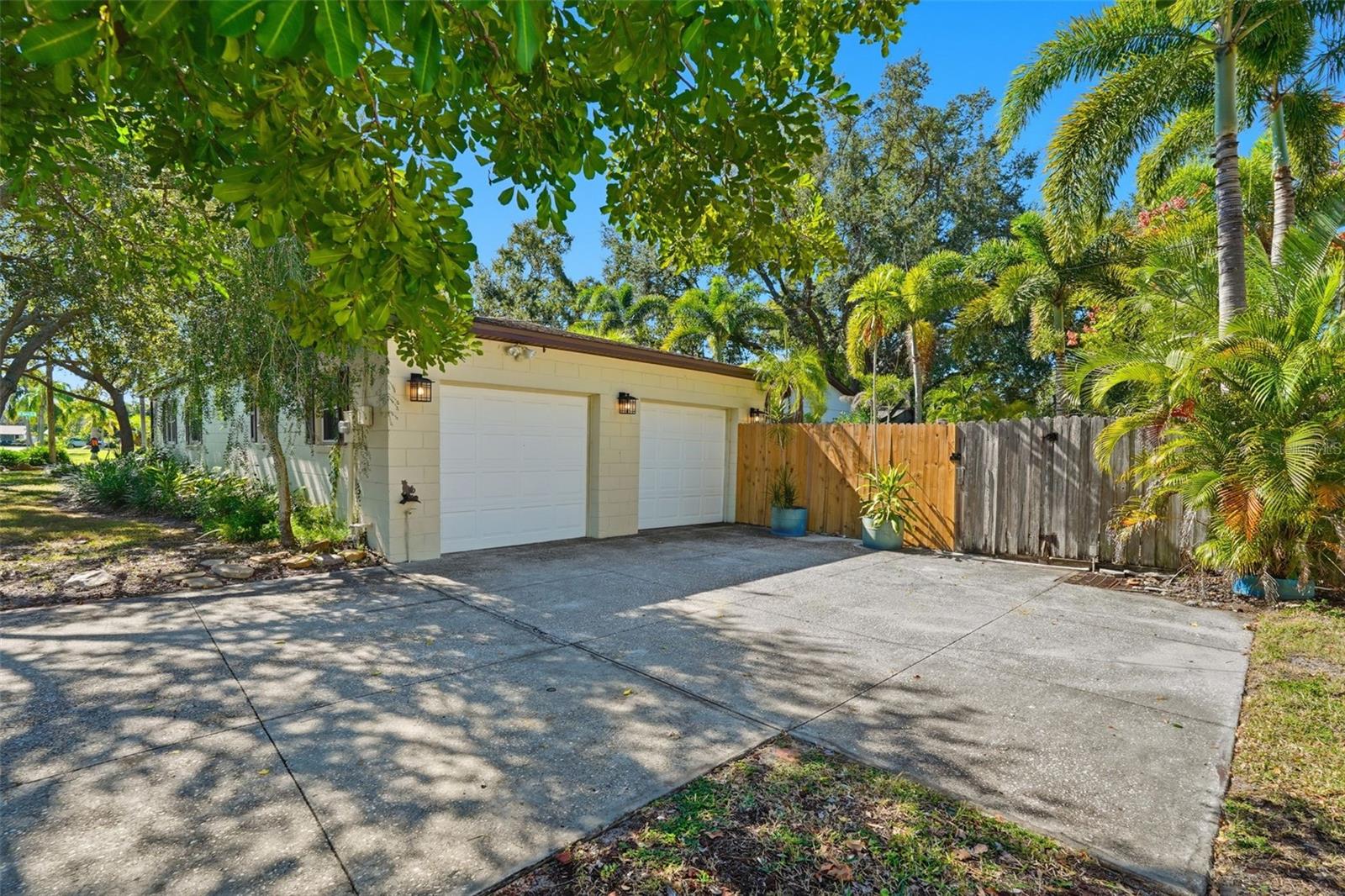 NORTH ST PETERSBURG - Residential