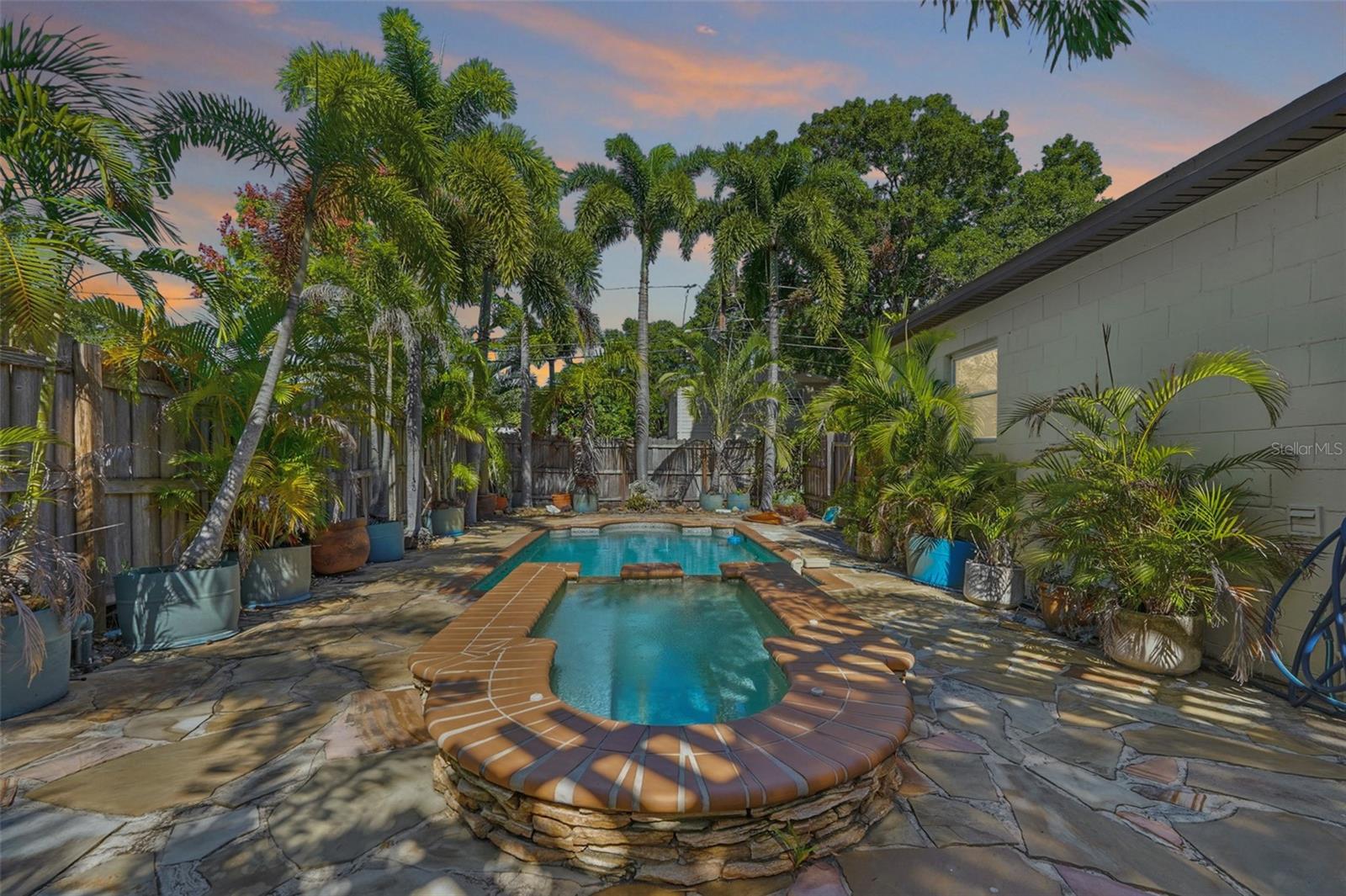 NORTH ST PETERSBURG - Residential