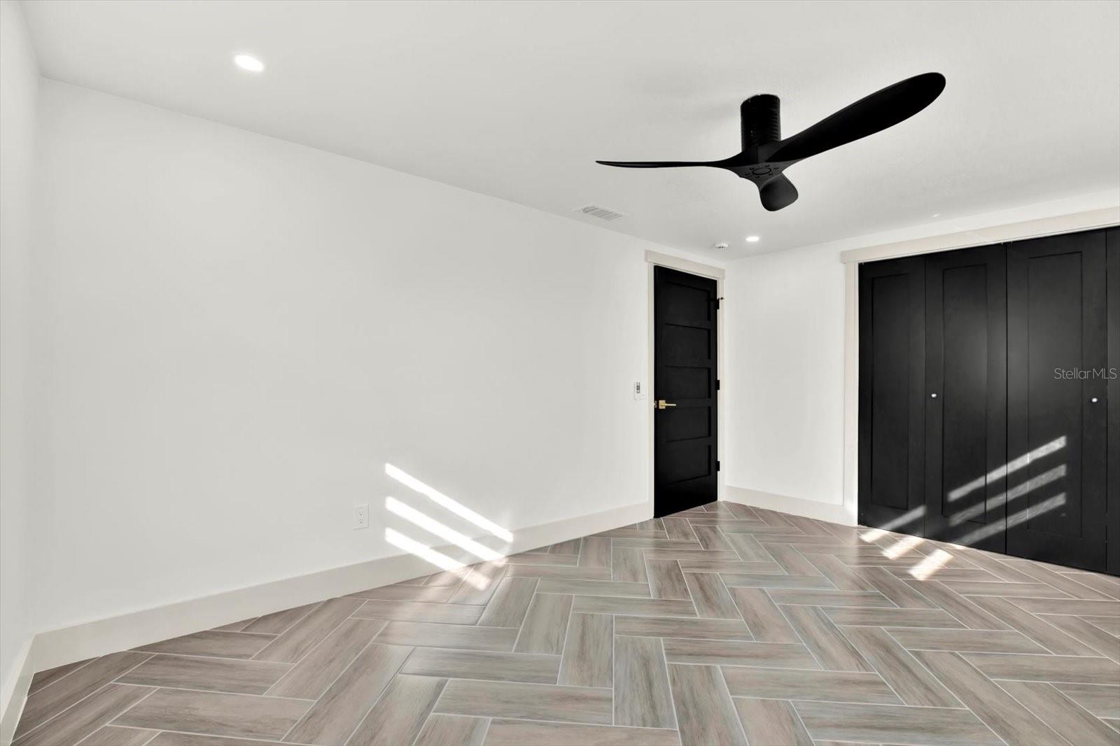 CREST RIDGE GARDENS - Residential