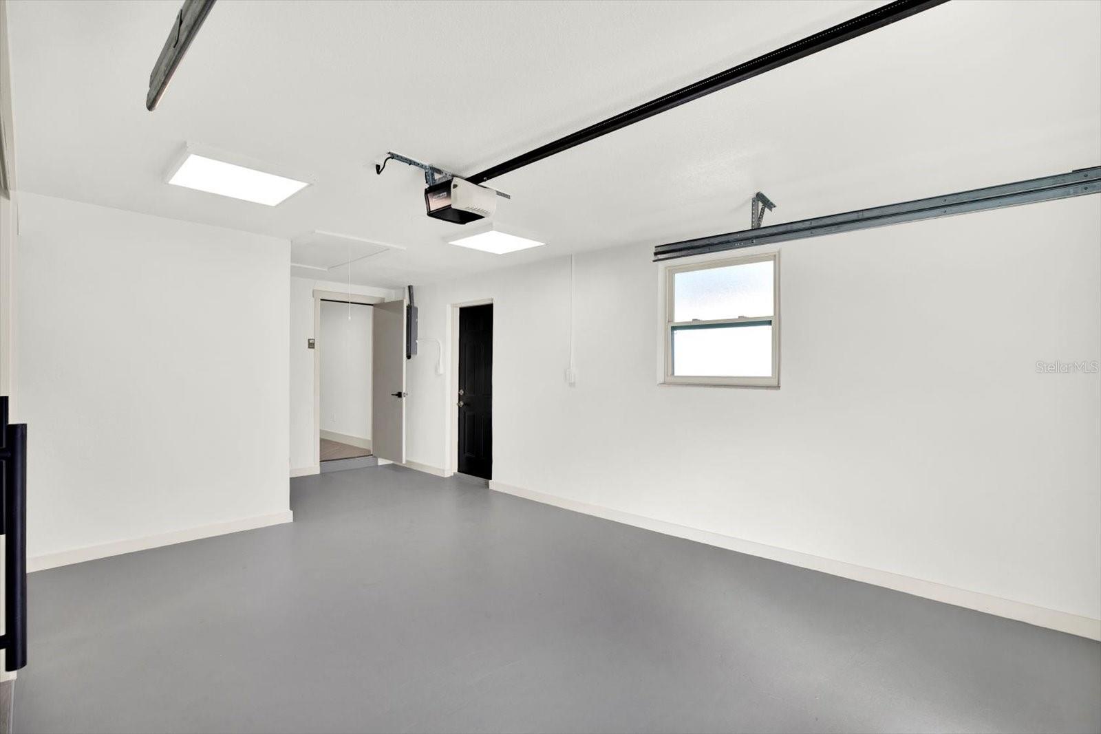 CREST RIDGE GARDENS - Residential