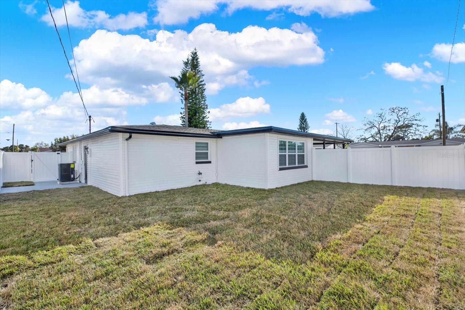 CREST RIDGE GARDENS - Residential