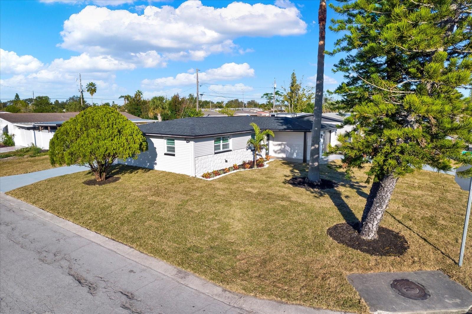 CREST RIDGE GARDENS - Residential