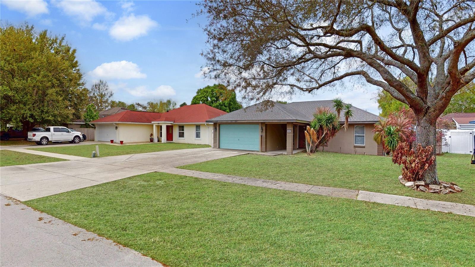 SECRET HILL SUB - Residential