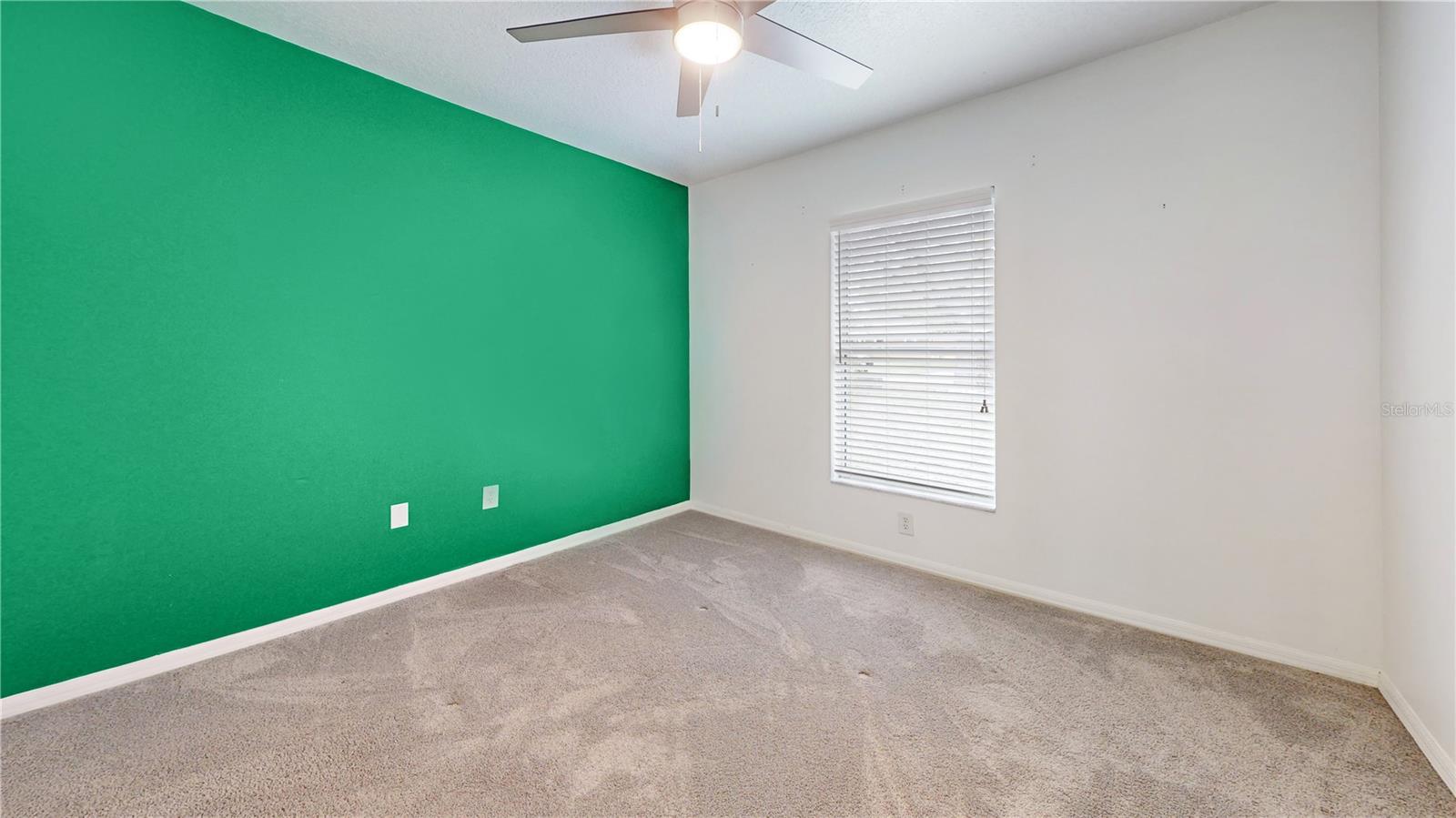 SECRET HILL SUB - Residential