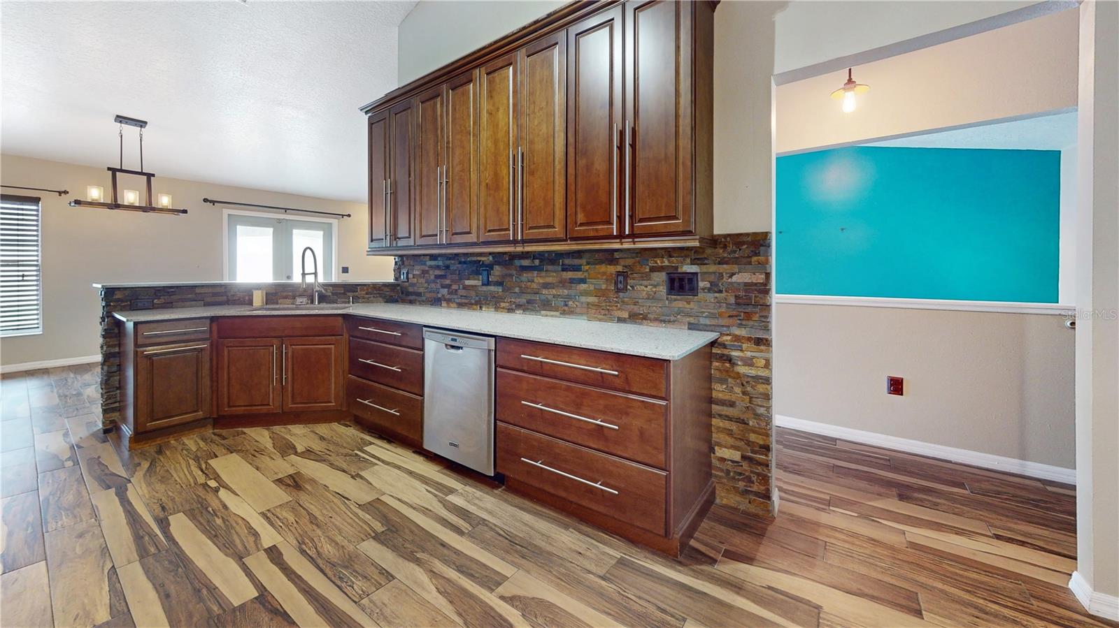 SECRET HILL SUB - Residential