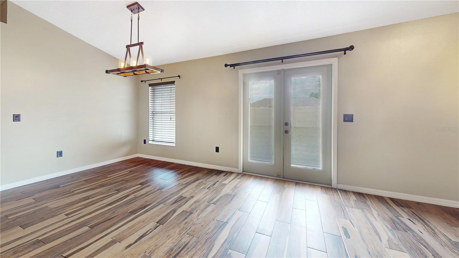 SECRET HILL SUB - Residential