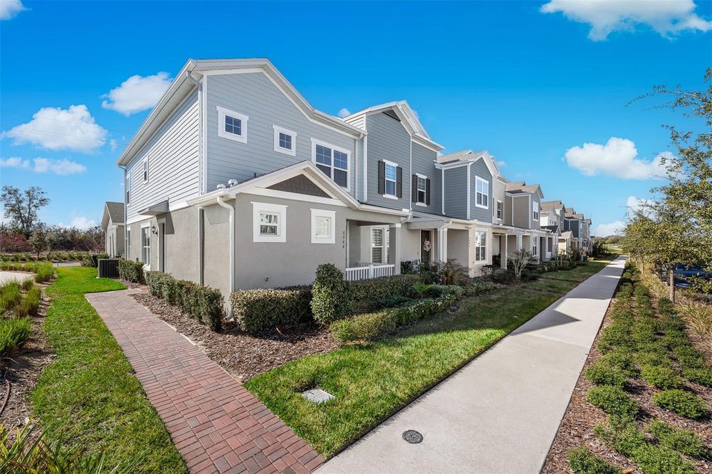 Photo of 6982 Twilight Bay Drive, Winter Garden, FL 34787 (MLS # O6381394)