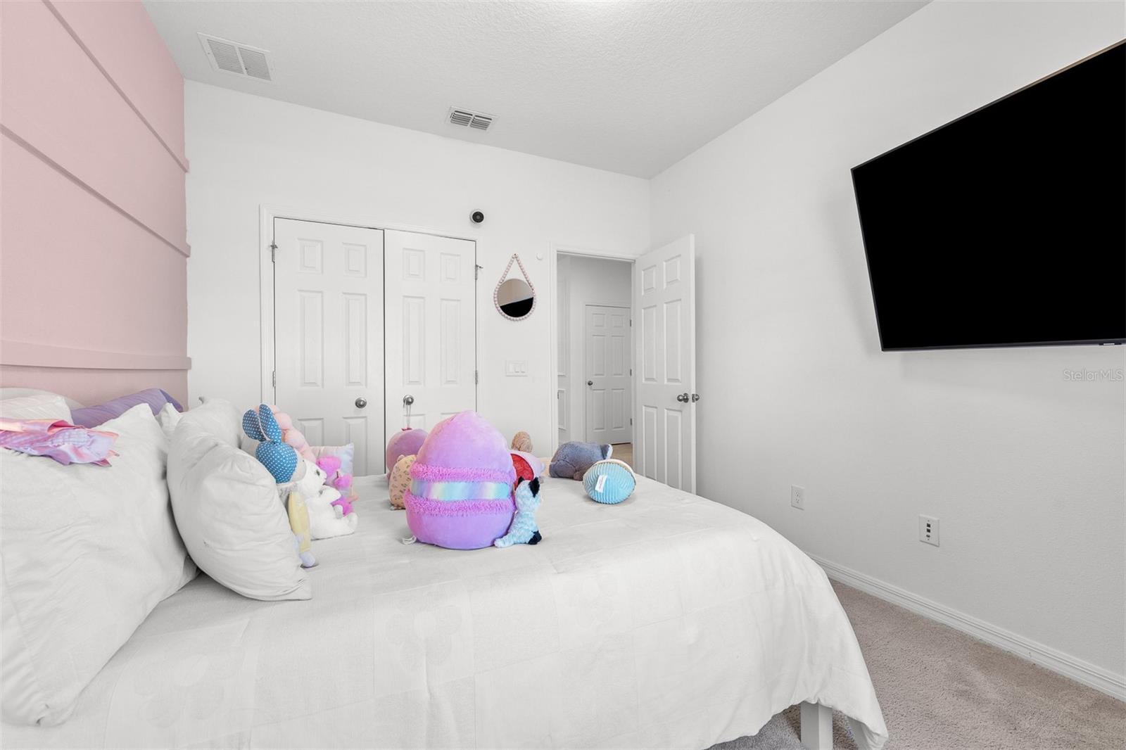 MEZZANO - Residential