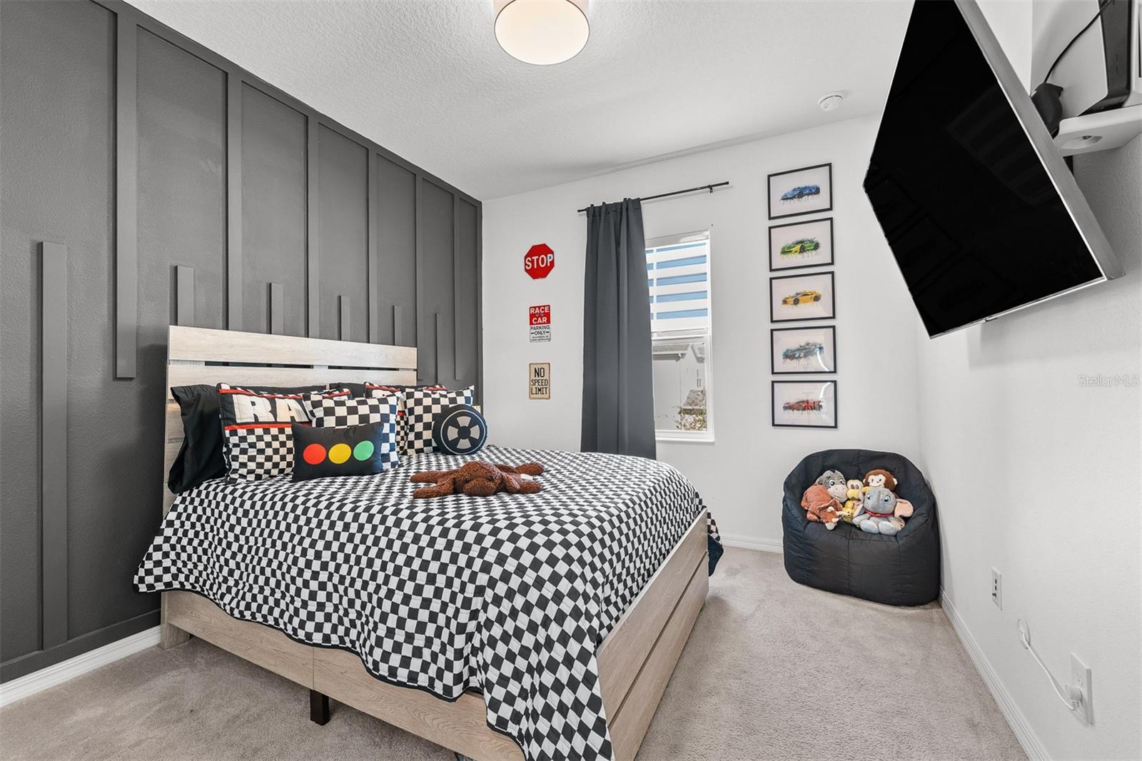 MEZZANO - Residential