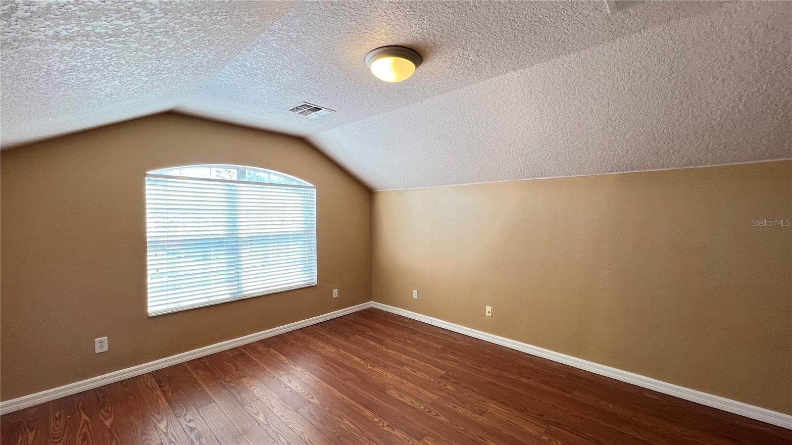 TRADDS LNDG - Residential Lease