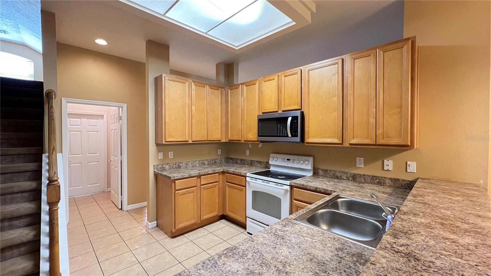 TRADDS LNDG - Residential Lease