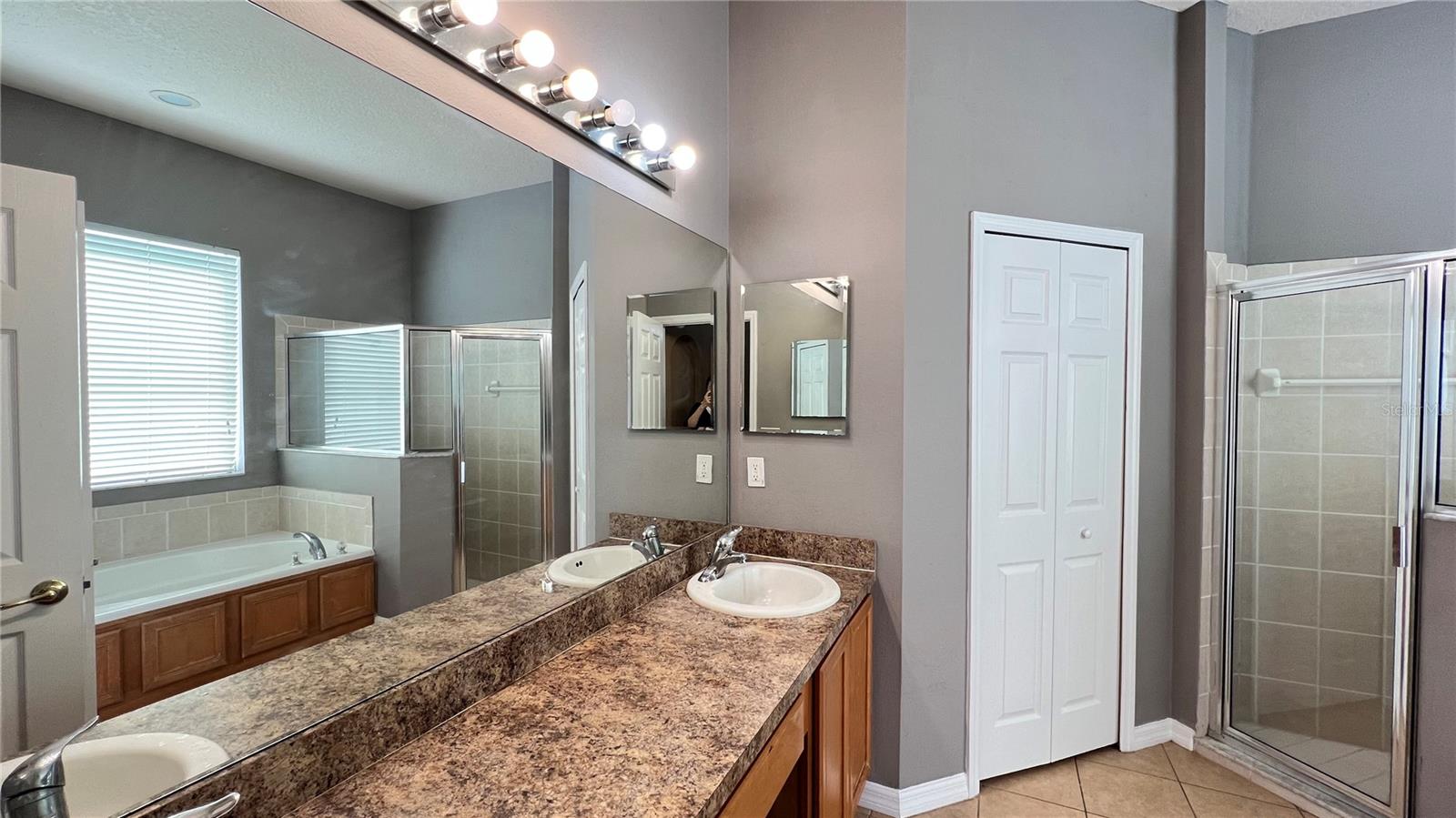 TRADDS LNDG - Residential Lease