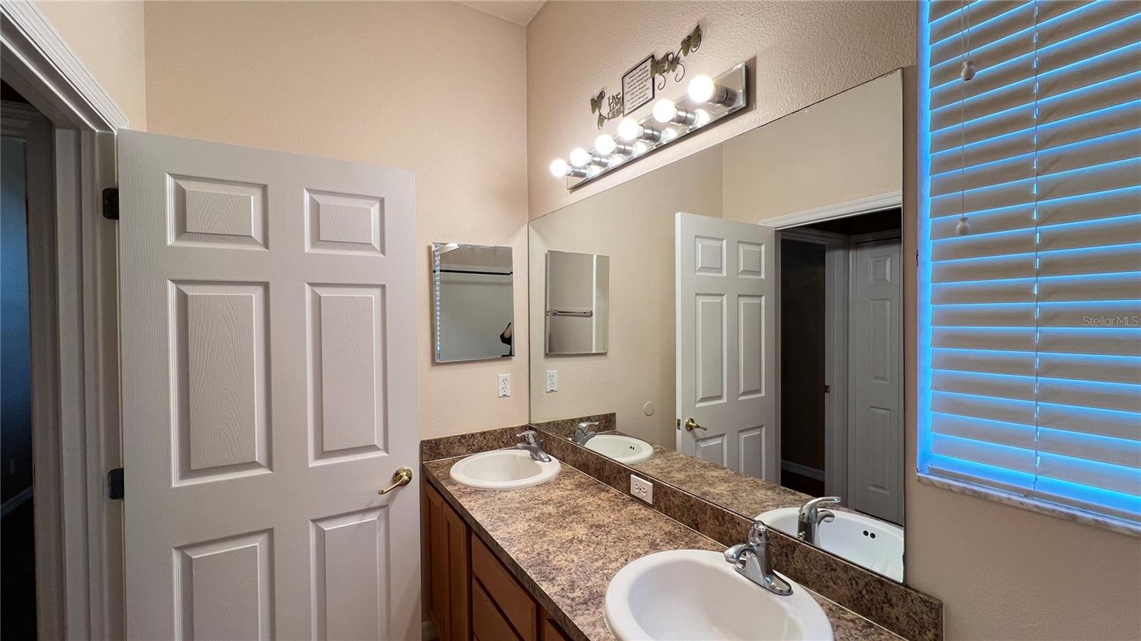 TRADDS LNDG - Residential Lease