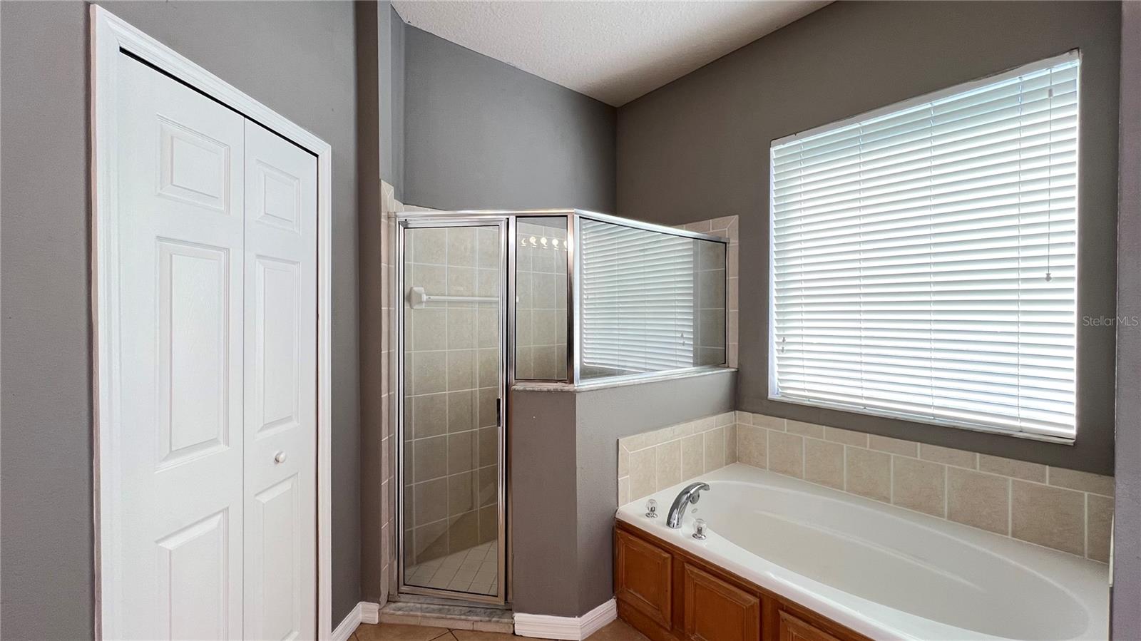 TRADDS LNDG - Residential Lease