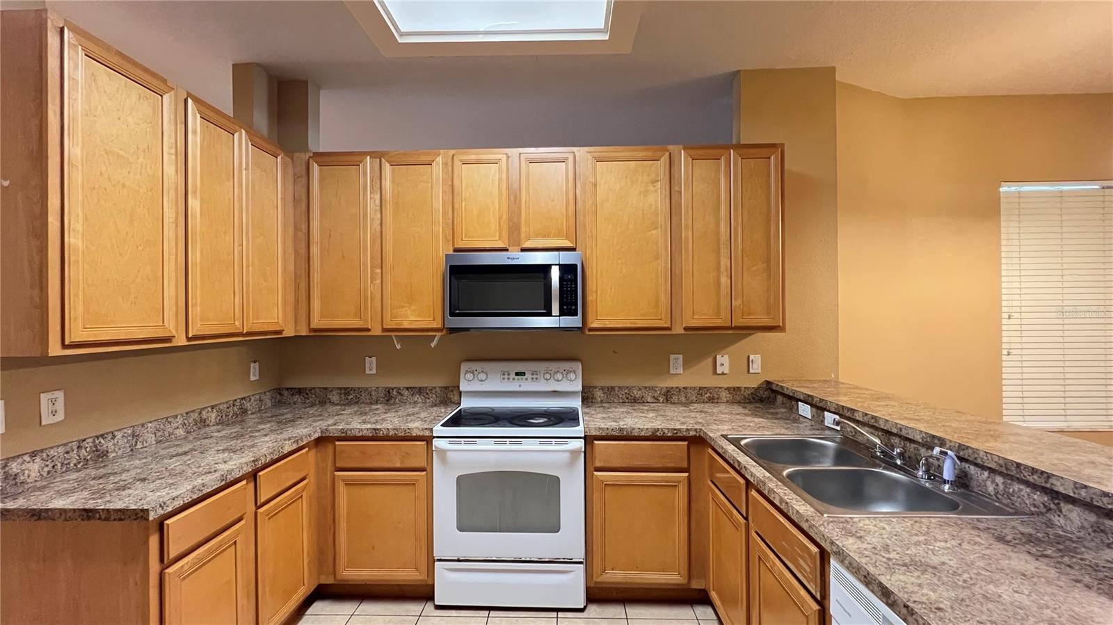 TRADDS LNDG - Residential Lease