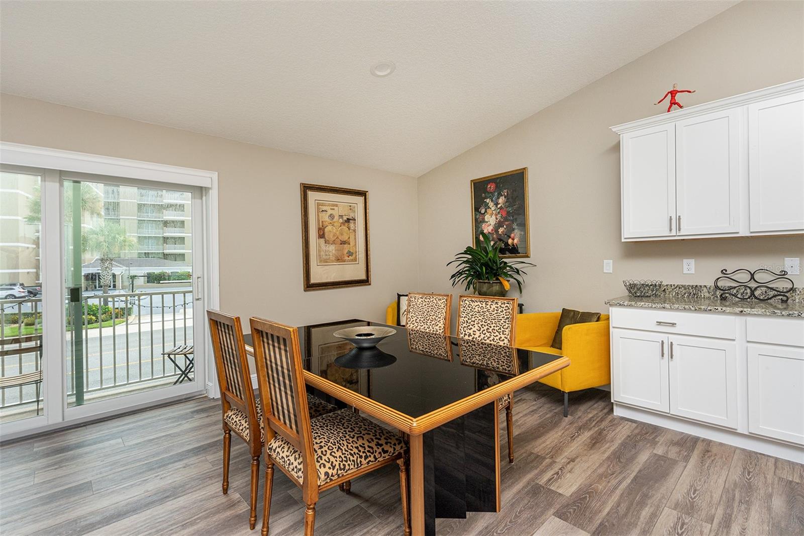 Photo 3 of 21 of 106 OCEANS CIRCLE townhome
