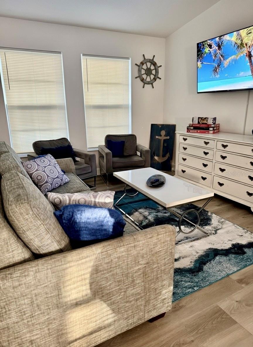 FLORIDA RIVIERA 2 - Residential