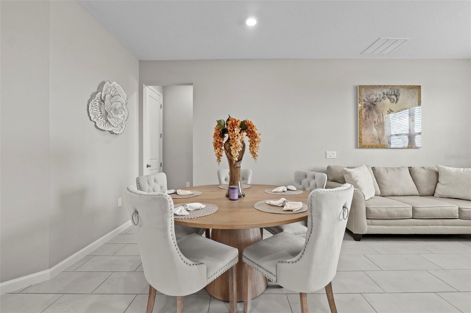 MABEL PLACE - Residential
