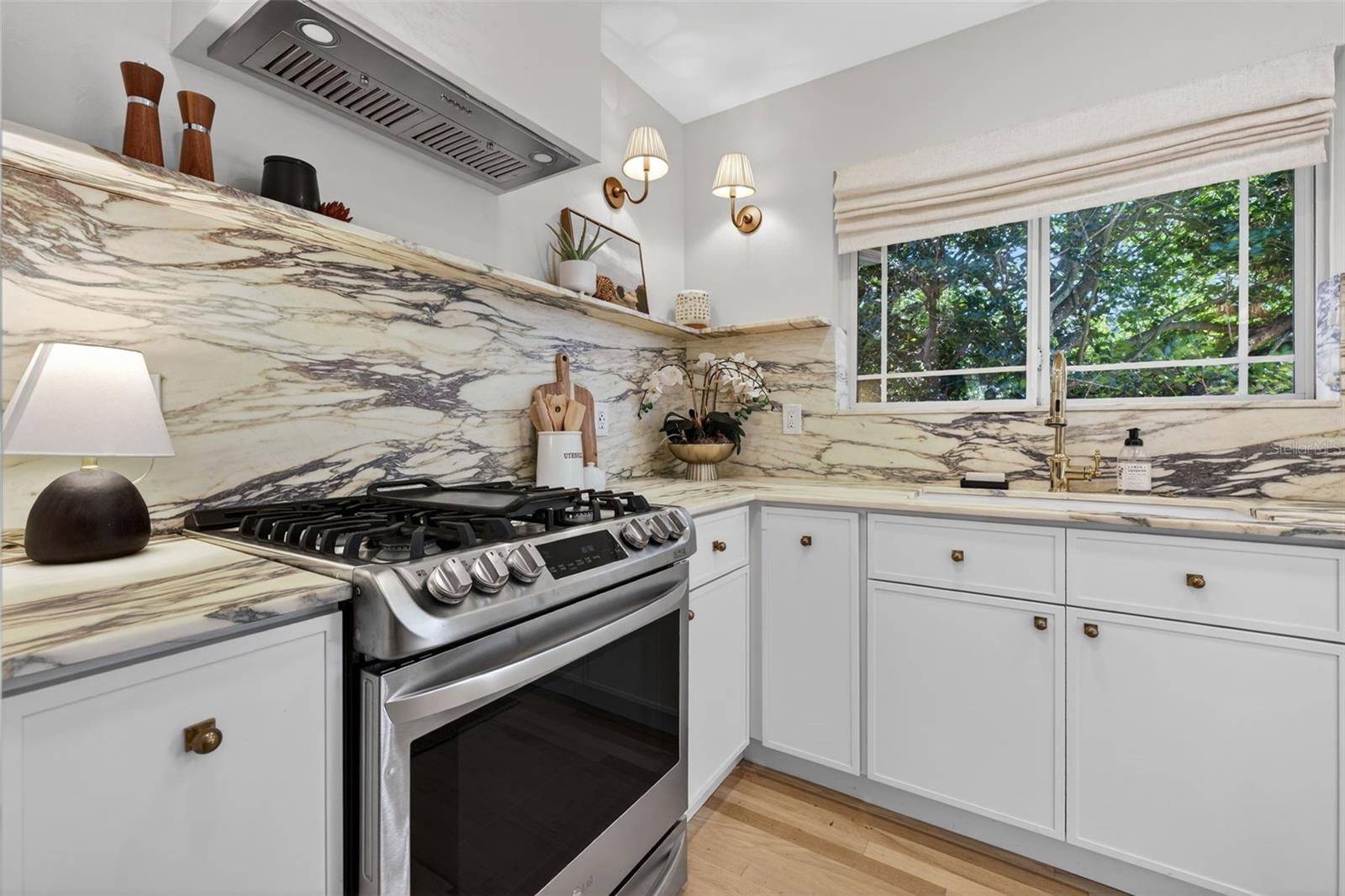 BARNARD ERASTUS A S REV SUB - Residential