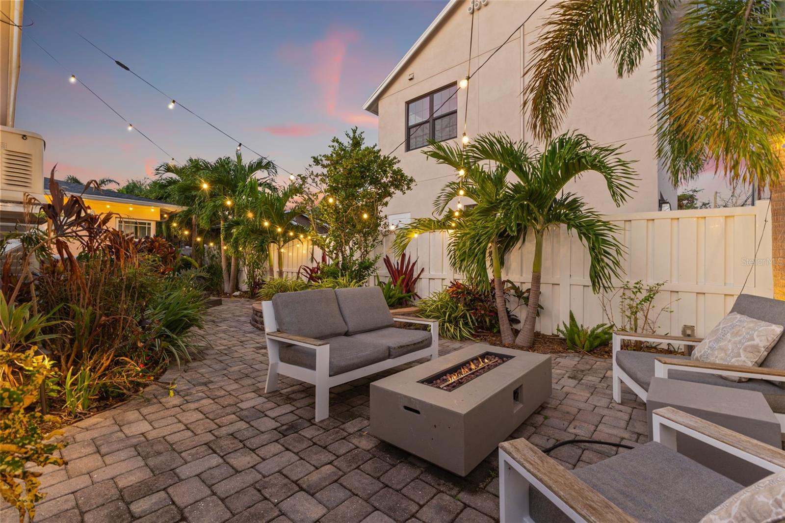 BARNARD ERASTUS A S REV SUB - Residential