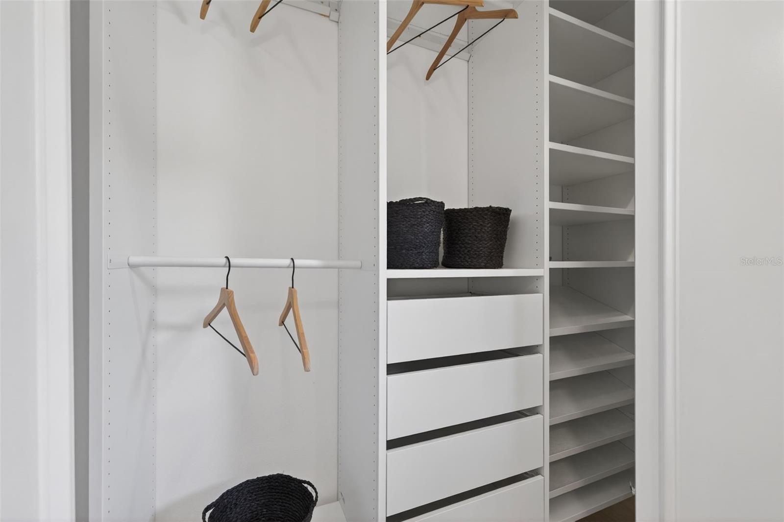 BARNARD ERASTUS A S REV SUB - Residential