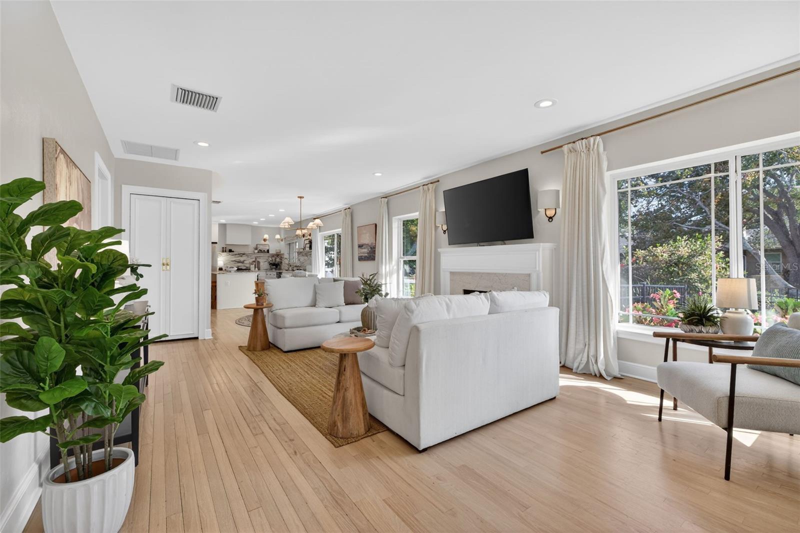 BARNARD ERASTUS A S REV SUB - Residential