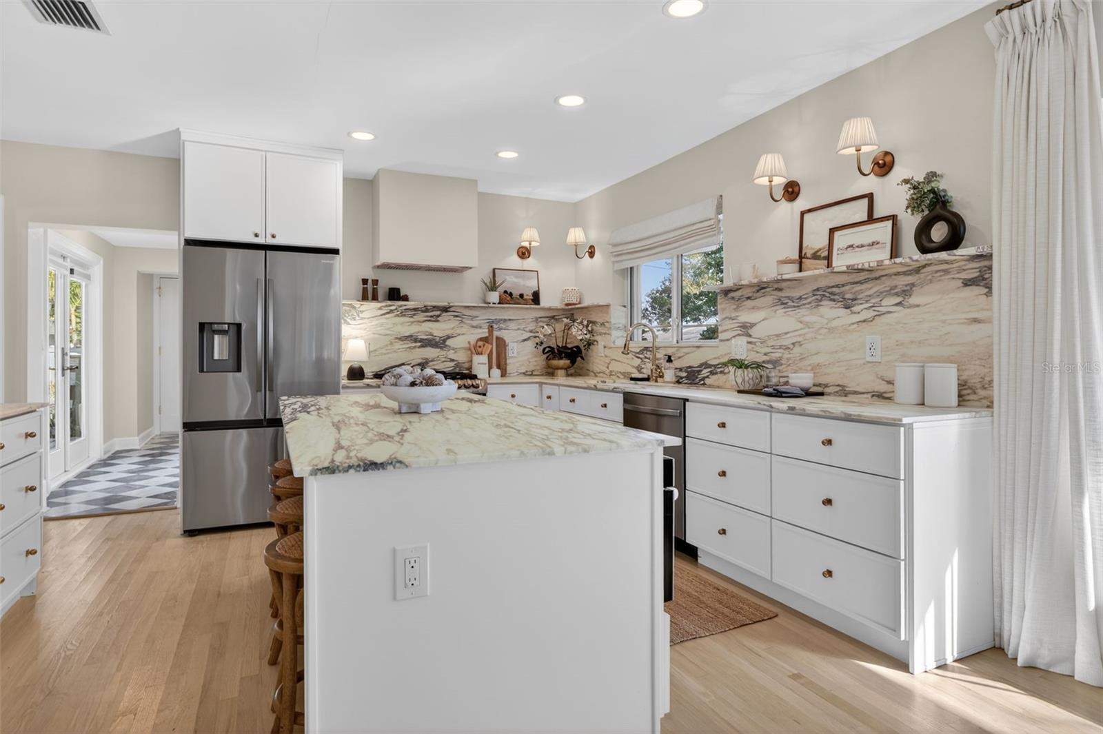 BARNARD ERASTUS A S REV SUB - Residential