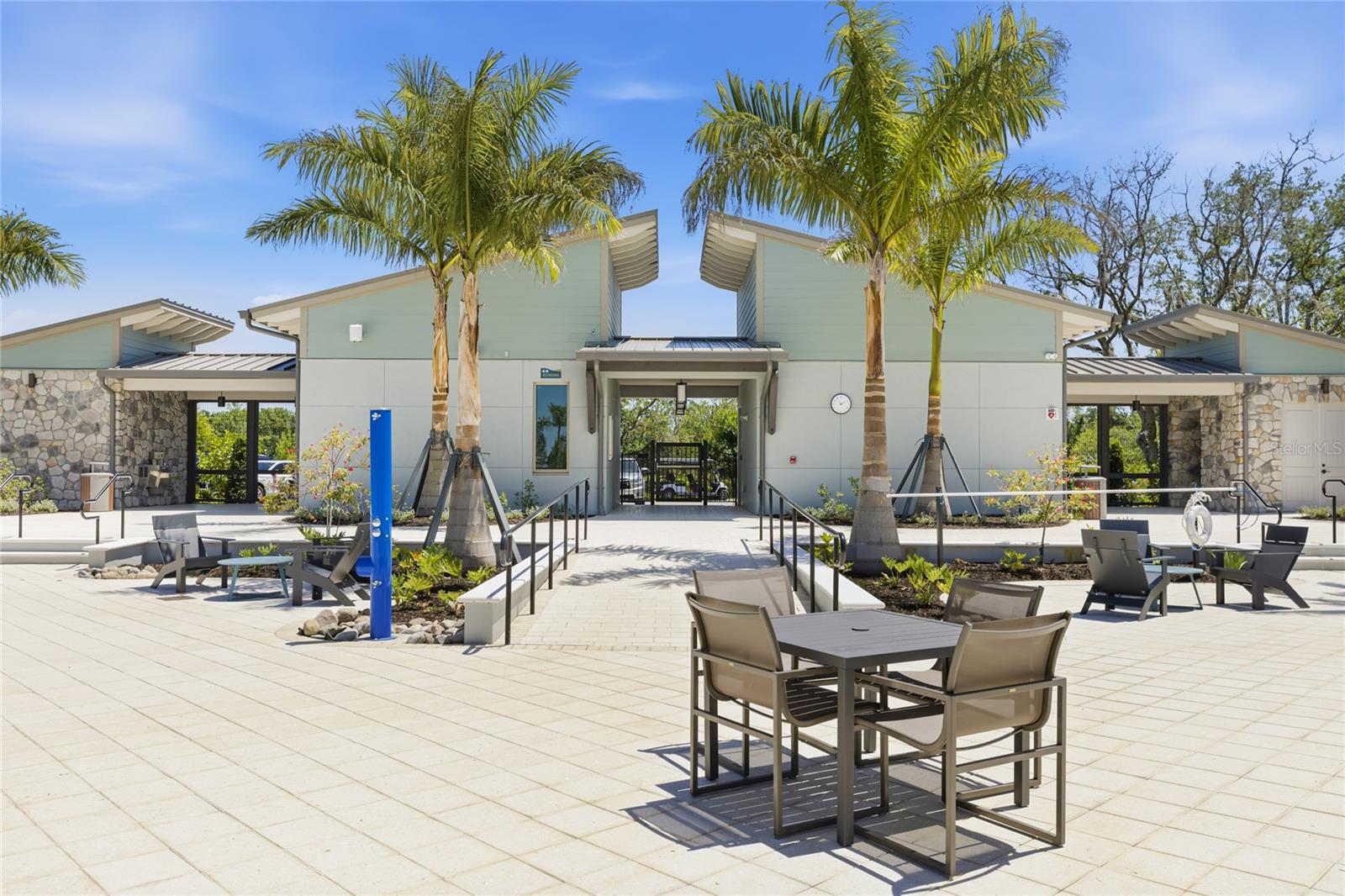 MORGANS GLEN TWNHMS PH IIIA & IIIB - Residential Lease