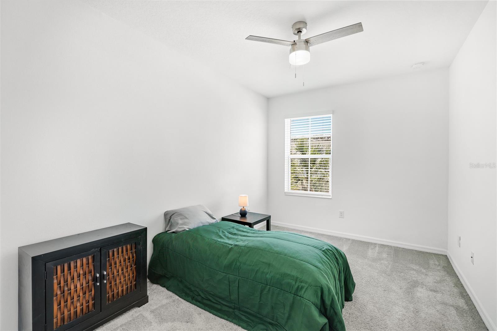 MORGANS GLEN TWNHMS PH IIIA & IIIB - Residential Lease