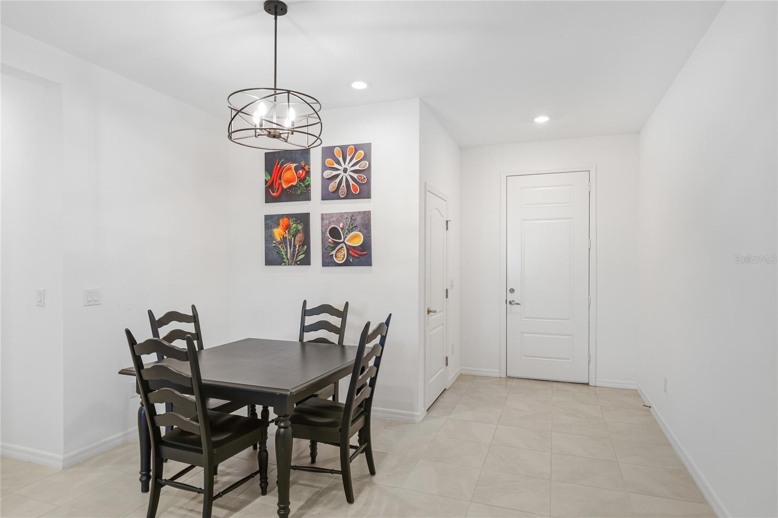 MORGANS GLEN TWNHMS PH IIIA & IIIB - Residential Lease