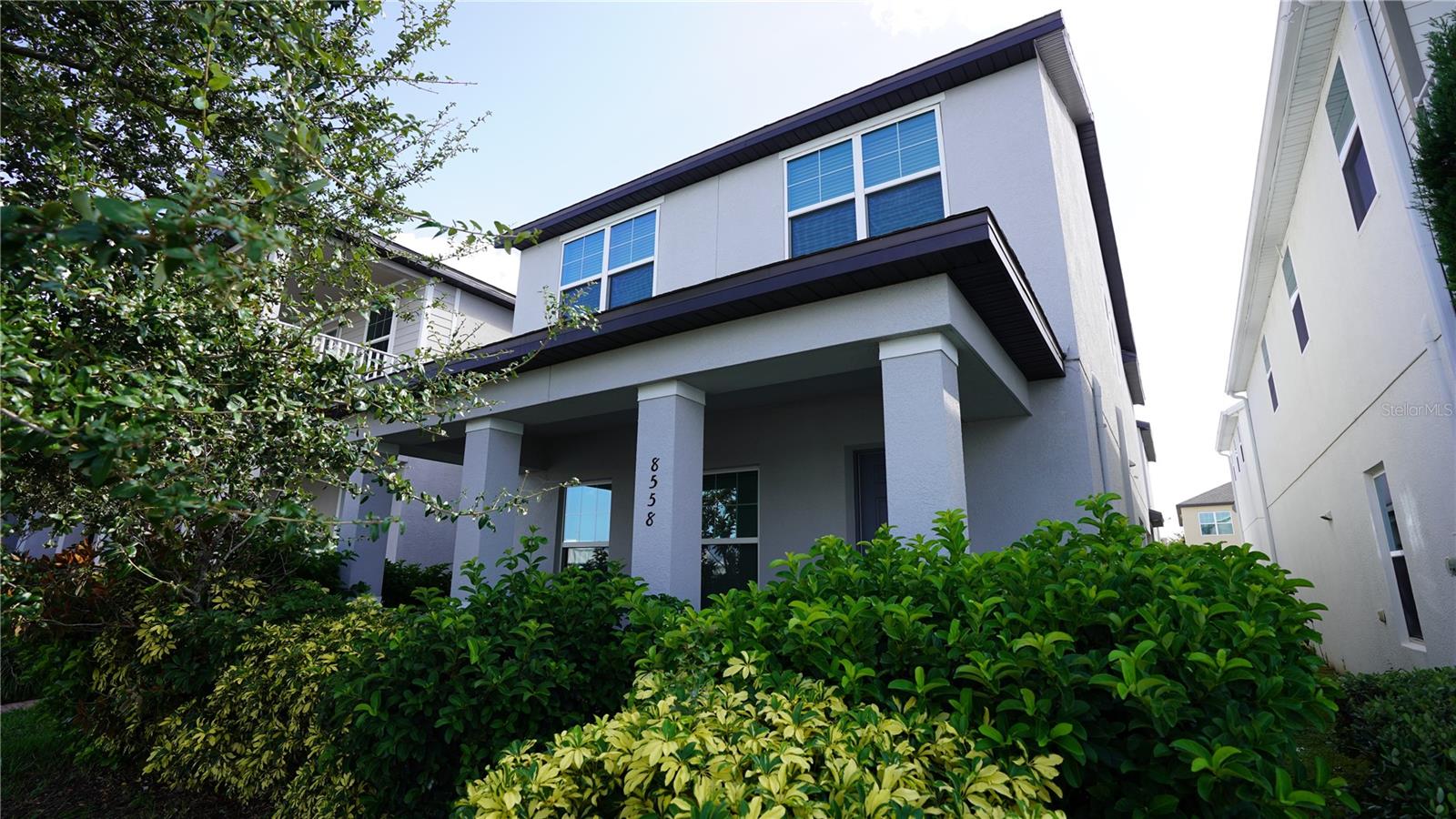 Rent in Prime Windermere Location – Spacious and beautifully maintained home located in the desirable Windermere Trails community. This two-story property offers 3 bedrooms, 2.5 bathrooms is conveniently located just behind Bay Lake Elementary, this home is a great choice for families seeking proximity to highly rated schools. Residents of Windermere Trails enjoy access to exceptional community amenities such as a resort-style pool, playground, dog park, and a welcoming clubhouse.
Located only minutes away from Disney attractions, top shopping destinations, and a variety of dining options, this property blends comfort, lifestyle, and prime location. Pet-friendly!
Please note: This rental is unfurnished, and the garage and loft are not included.