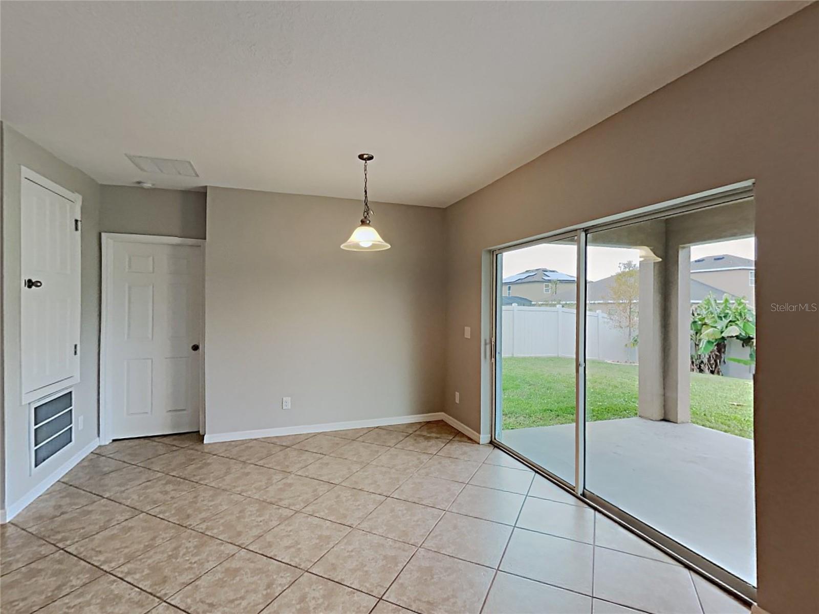 ALDEA RESERVE - Residential Lease