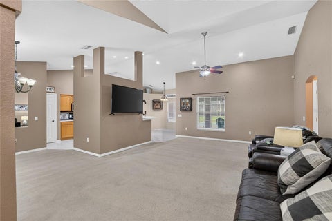 3716 Mcelveen Avenue, Plant City, FL 33566