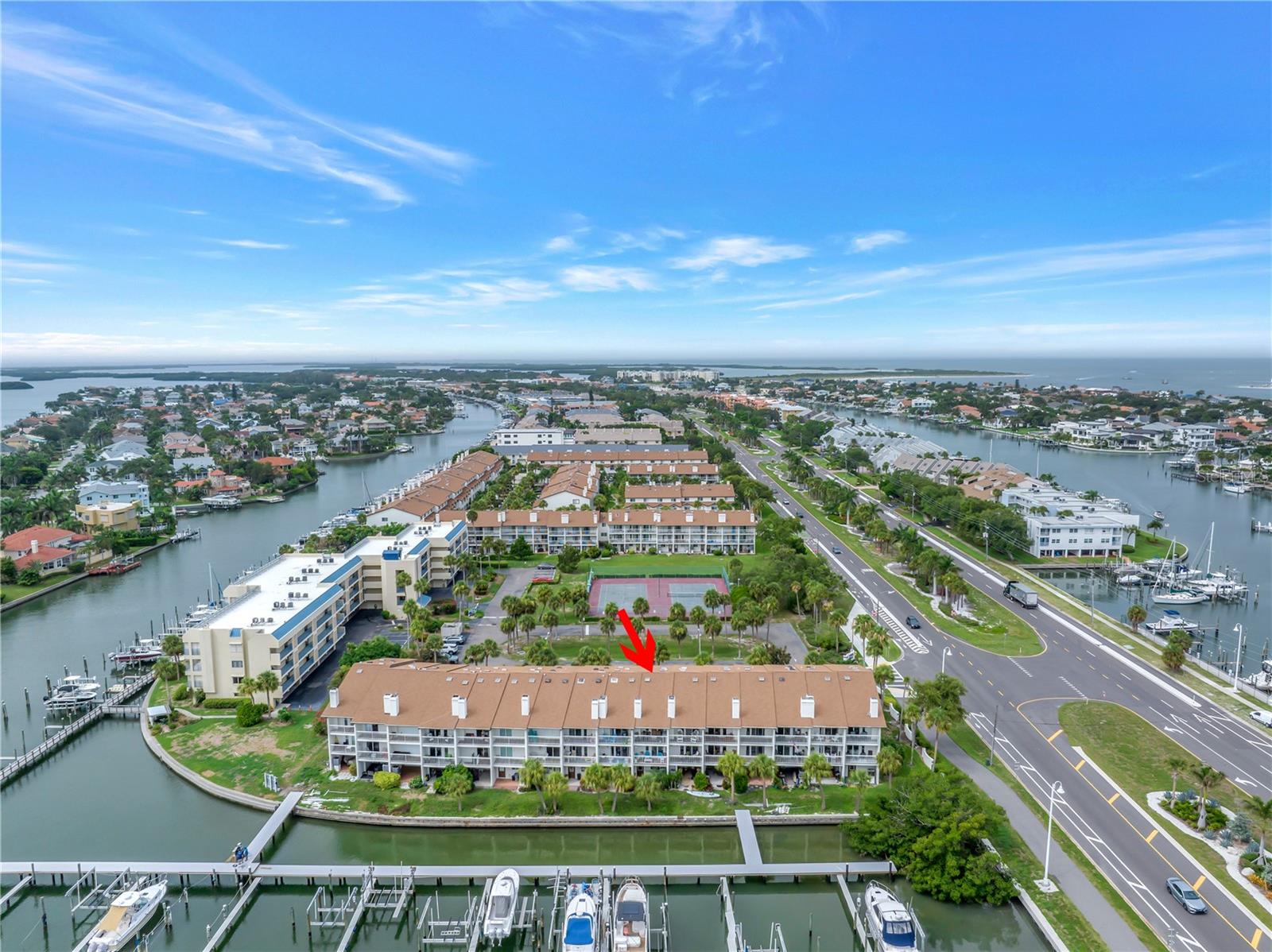 PALMS OF TIERRA - Residential