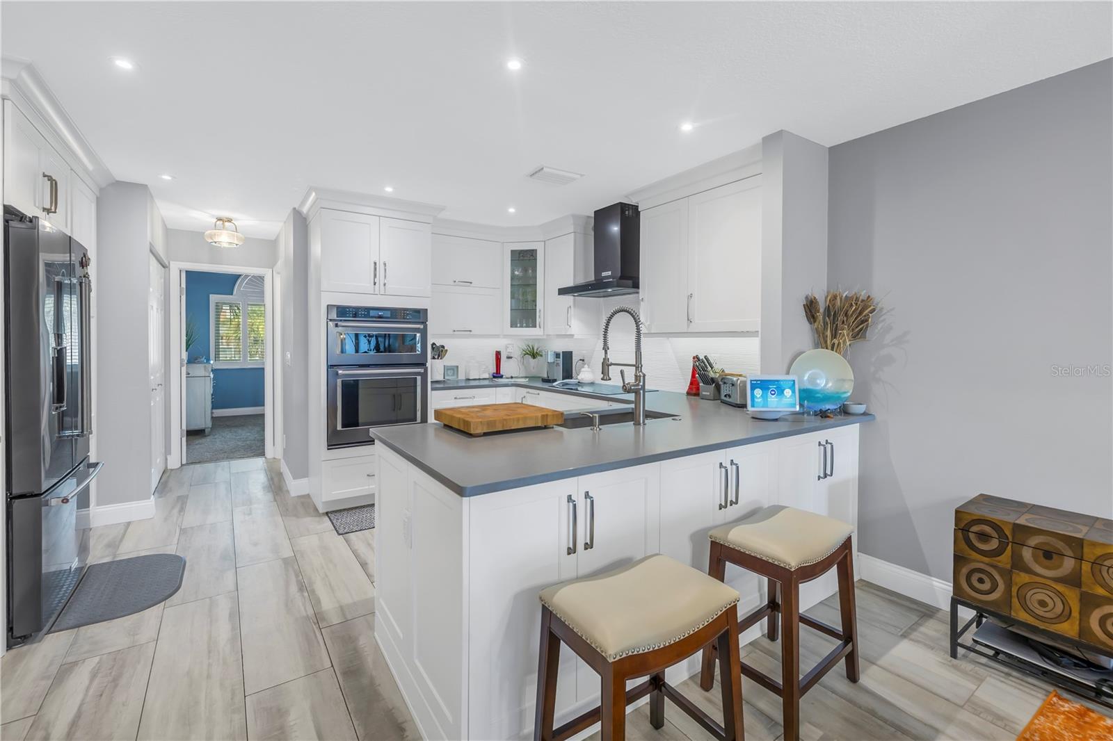 PALMS OF TIERRA - Residential