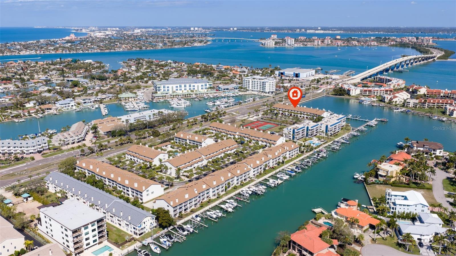 PALMS OF TIERRA - Residential