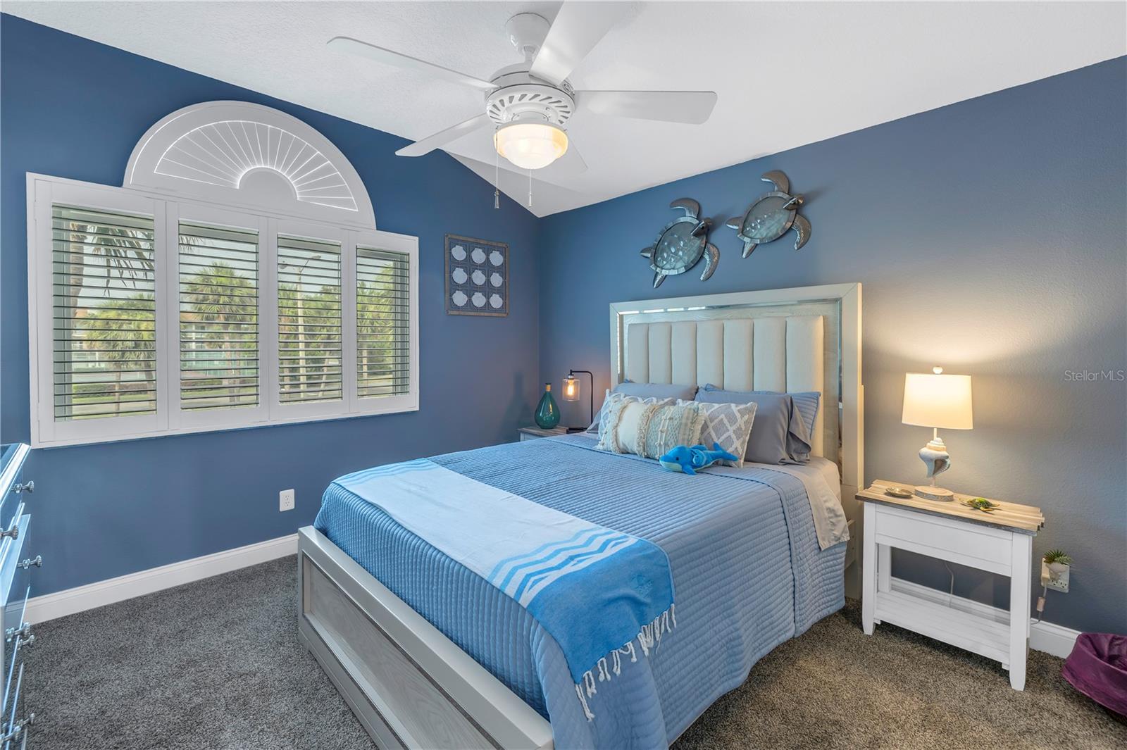 PALMS OF TIERRA - Residential