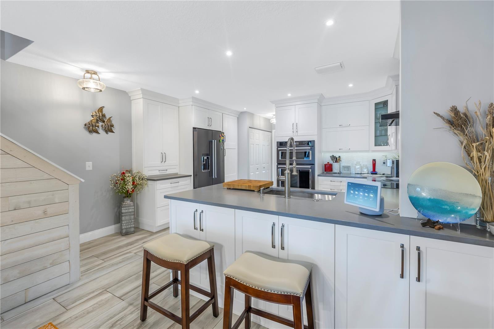 PALMS OF TIERRA - Residential