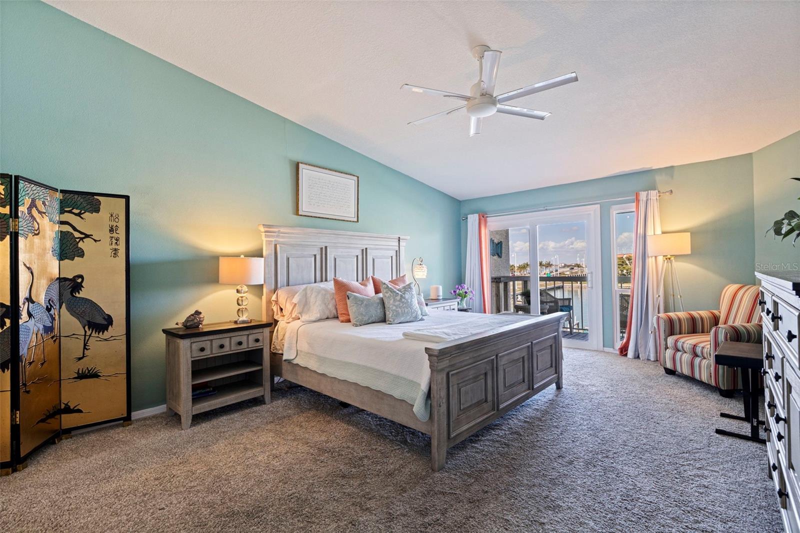 PALMS OF TIERRA - Residential