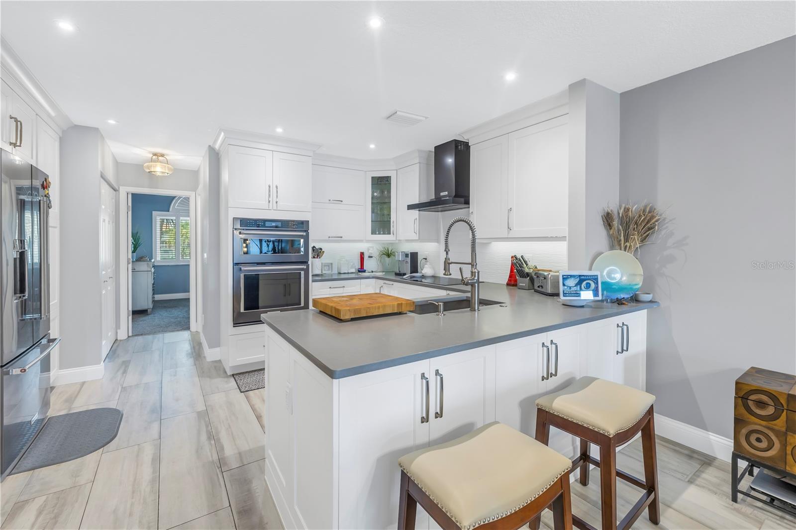 PALMS OF TIERRA - Residential