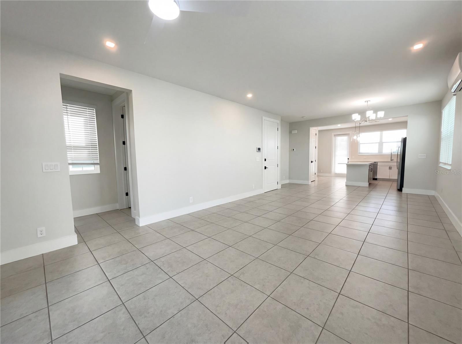 HUNTERS POINT - Residential