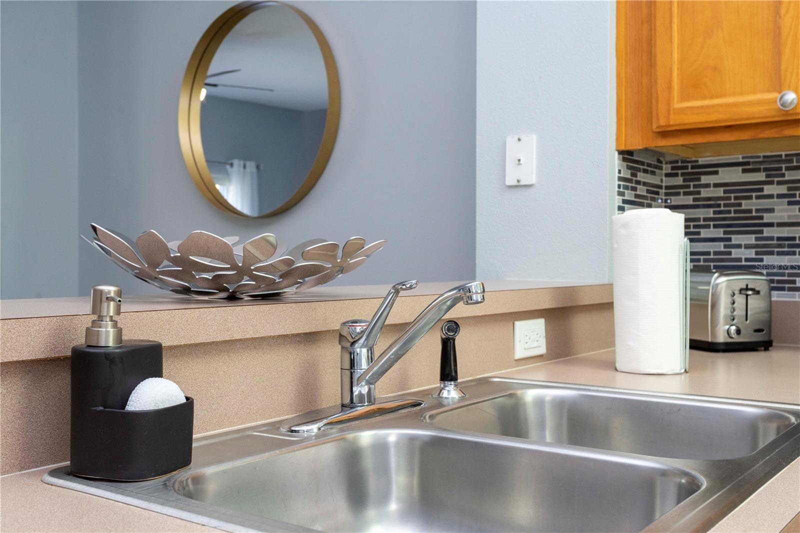 ENCANTADA PH 1 - Residential